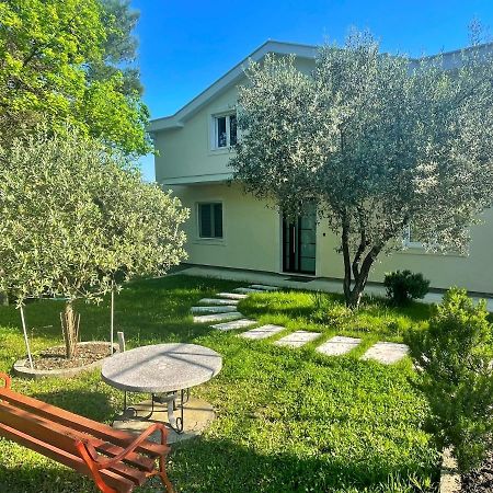 Petivat Gardens Daire Dış mekan fotoğraf